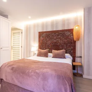 Serennia Fira Gran Via Exclusive 2*, L'Hospitalet de Llobregat Spania