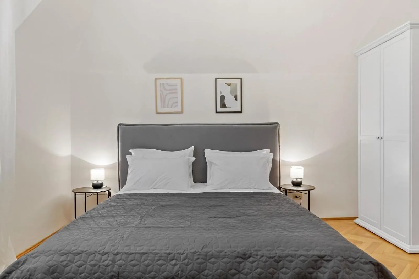 Herman Park View Cozy Apartment Boekarest